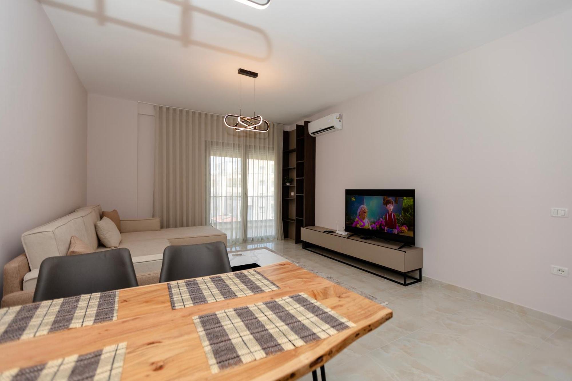 Apartamento Imperial Visar Melody Vlorë