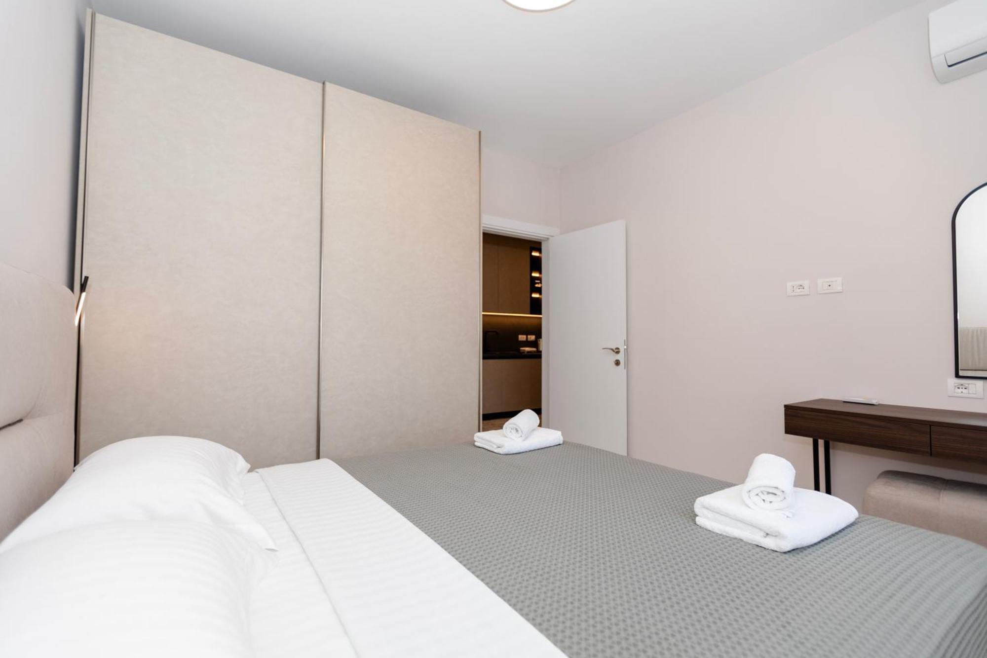 Apartamento Imperial Visar Melody Vlorë